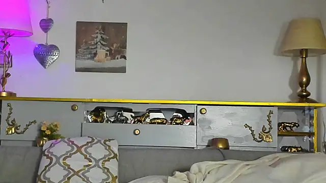 KateConner online show from 02/25/25, 09:35