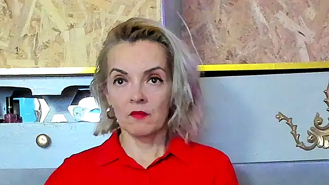 KateConner online show from 11/27/25, 11:07