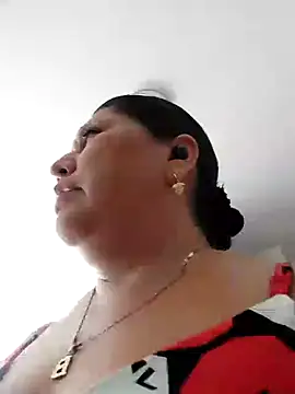 Snapshot of Brenda_Berck_ chatting on 02/19/25, 06:10 Brenda Berck online show from 02/19/25, 06:10