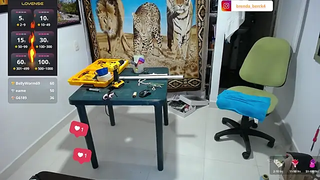 Snapshot of Brenda_Berck_ chatting on 03/04/25, 12:07 Brenda Berck online show from 03/04/25, 12:07