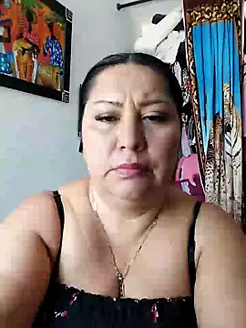Snapshot of Brenda_Berck_ chatting on 03/09/25, 01:48 Brenda Berck online show from 03/09/25, 01:48