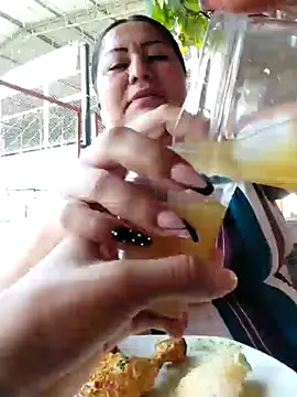 Snapshot of Brenda_Berck_ chatting on 03/10/25, 07:50 Brenda Berck online show from 03/10/25, 07:50