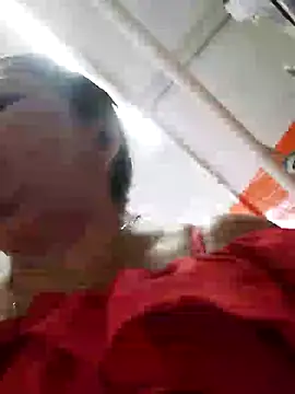 Snapshot of Brenda_Berck_ chatting on 03/19/25, 02:35 Brenda Berck online show from 03/19/25, 02:35