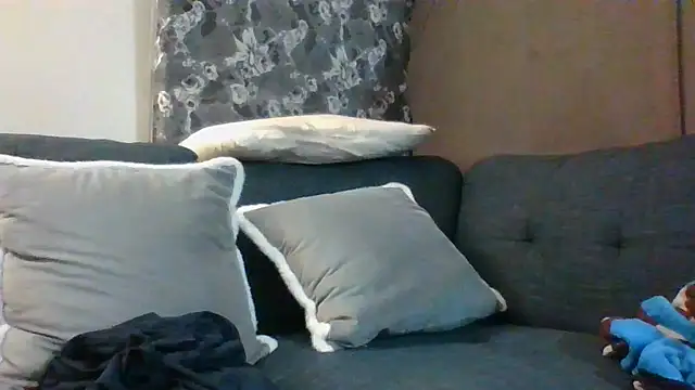 Snapshot of vikki432 chatting on 07/11/26, 01:41 vikki432 online show from 07/11/26, 01:41