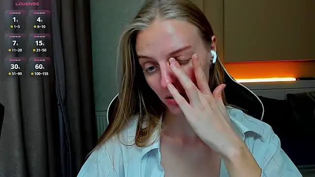 Snapshot of Jam_cream chatting on 10/22/25, 02:50 Jam cream online show from 10/22/25, 02:50