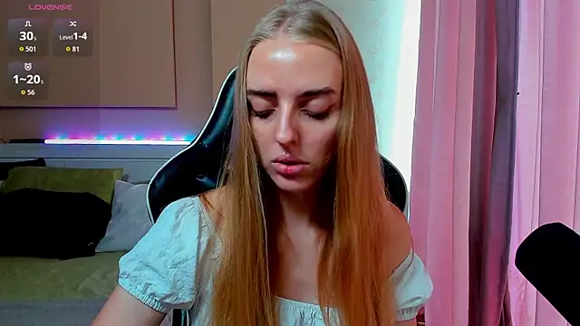 Snapshot of Jam_cream chatting on 11/04/25, 08:46 Jam cream online show from 11/04/25, 08:46