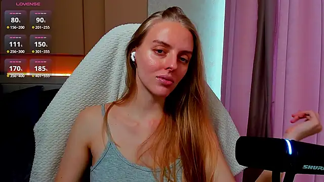 Snapshot of Jam_cream chatting on 11/16/25, 11:16 Jam cream online show from 11/16/25, 11:16