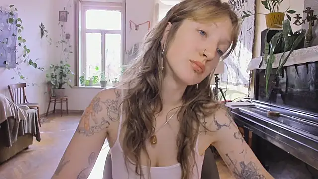 Miranda2 0 online show from 11/29/25, 08:17