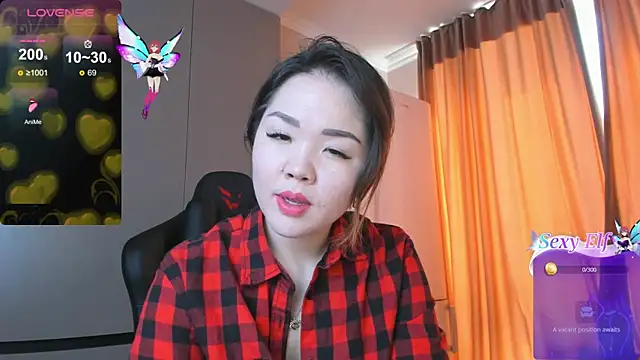 Snapshot of azure_moon2 chatting on 03/04/25, 08:13 azure moon2 online show from 03/04/25, 08:13