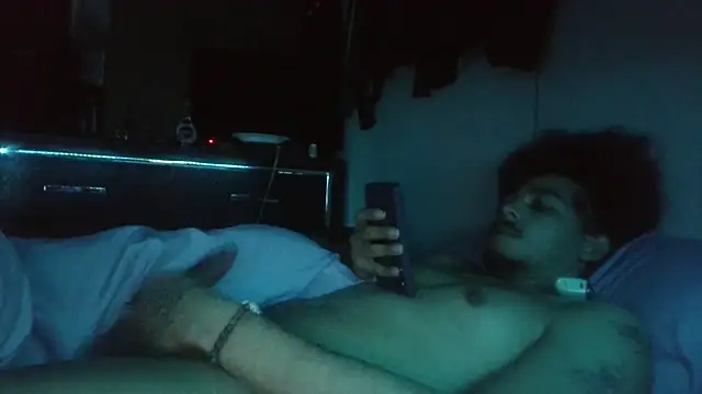 bigdickjojo69 online show from 01/11/26, 04:23