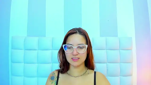 teresasroom  online show from 04/11/26, 02:05