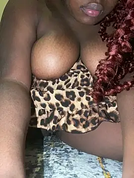 Snapshot of Cyebony chatting on 02/20/26, 08:20 Cyebony online show from 02/20/26, 08:20