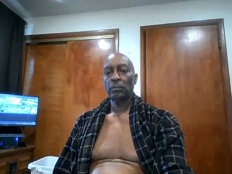 Snapshot of longdick4you8686 chatting on 02/08/25, 08:53 longdick4you8686 online show from 02/08/25, 08:53
