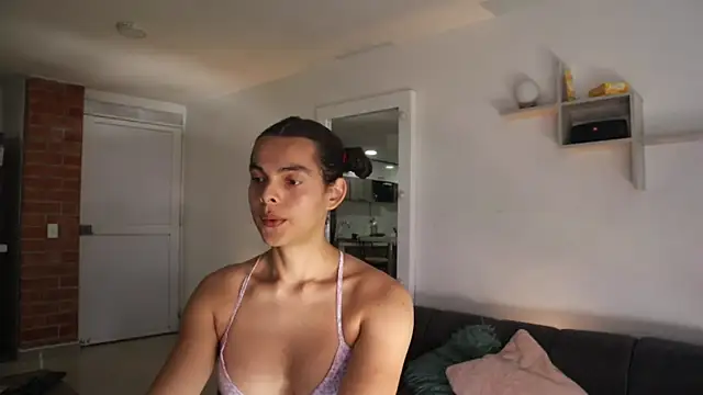  Vahos  online show from 10/02/25, 05:20