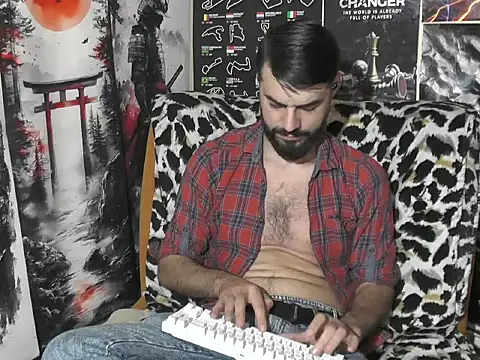 00george online show from 11/24/25, 02:33