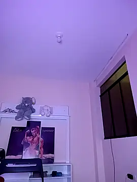 Latin summer online show from 03/10/25, 03:45