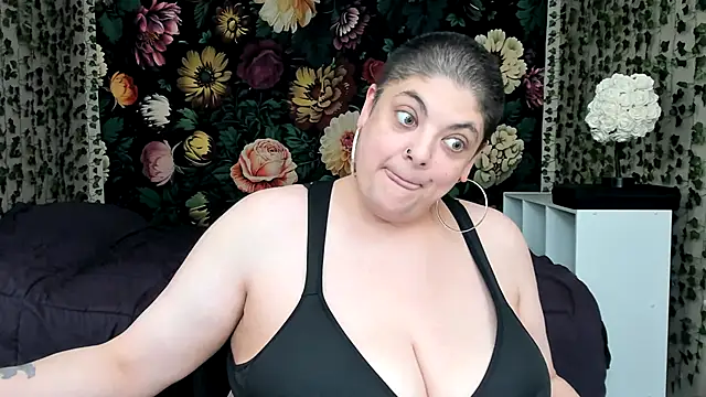 Snapshot of Exotic-Melons chatting on 01/23/25, 11:04 Exotic-Melons online show from 01/23/25, 11:04