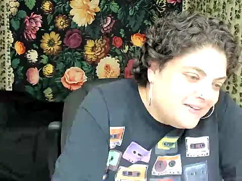 Snapshot of Exotic-Melons chatting on 10/19/25, 09:04 Exotic-Melons online show from 10/19/25, 09:04