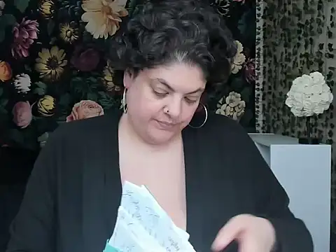 Snapshot of Exotic-Melons chatting on 11/16/25, 07:30 Exotic-Melons online show from 11/16/25, 07:30