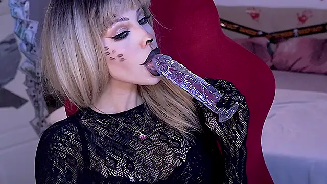 Snapshot of juli_jam chatting on 10/30/25, 05:57 juli jam online show from 10/30/25, 05:57