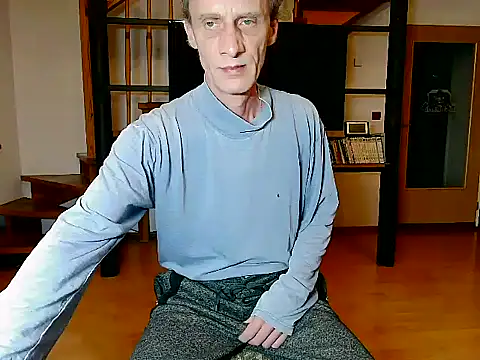 xxBareBabyxx online show from 12/20/25, 12:29