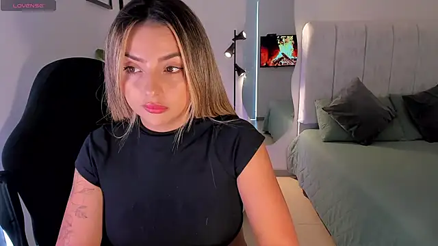 AmyWood online show from 03/05/26, 06:48