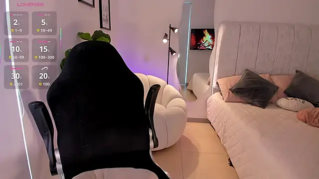 AmyWood online show from 03/23/26, 10:03