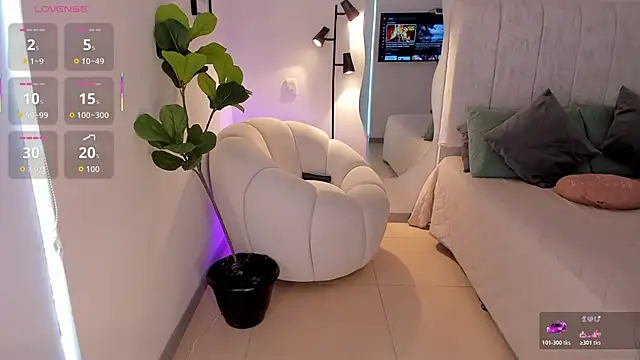 AmyWood online show from 05/12/26, 07:00