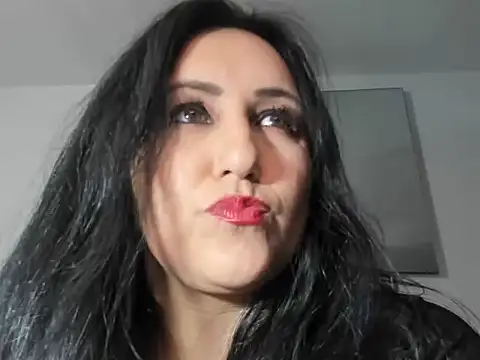 foxy-porn1 online show from 05/10/26, 03:50