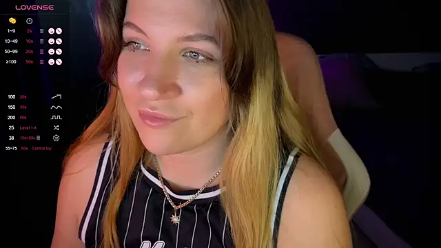 Snapshot of Fairy__Sofia chatting on 01/21/25, 12:29 Fairy Sofia online show from 01/21/25, 12:29