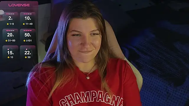 Snapshot of Fairy__Sofia chatting on 10/23/25, 04:39 Fairy Sofia online show from 10/23/25, 04:39