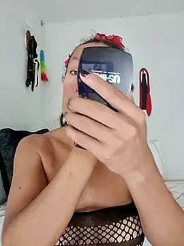 YOURSDEBORA online show from 03/17/26, 06:33