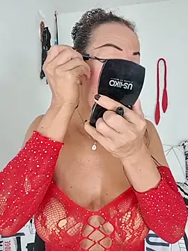 YOURSDEBORA online show from 03/26/26, 09:31