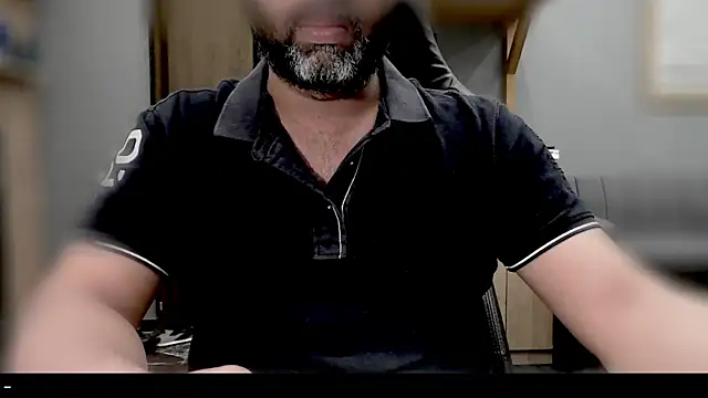  x rated  online show from 04/07/26, 03:23