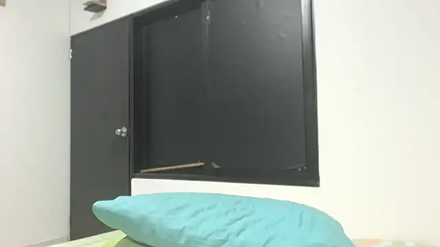 Snapshot of camilahot23 chatting on 12/03/25, 12:07 camilahot23 online show from 12/03/25, 12:07