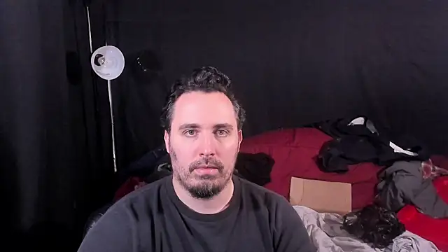 Metalstud online show from 12/15/25, 04:28