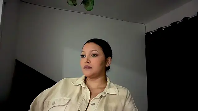MarcellaGriffin online show from 10/25/25, 11:32