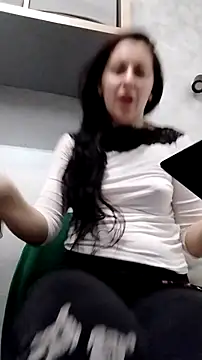 Snapshot of lolyforyou chatting on 02/12/26, 01:50 lolyforyou online show from 02/12/26, 01:50