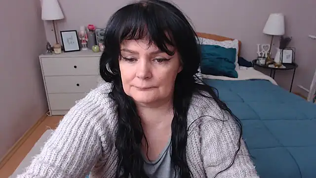 Snapshot of LeveMe2Nightt chatting on 01/16/26, 01:26 LeveMe2Nightt online show from 01/16/26, 01:26