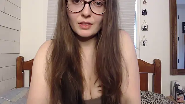 Snapshot of ananattania chatting on 06/27/26, 12:15 ananattania online show from 06/27/26, 12:15