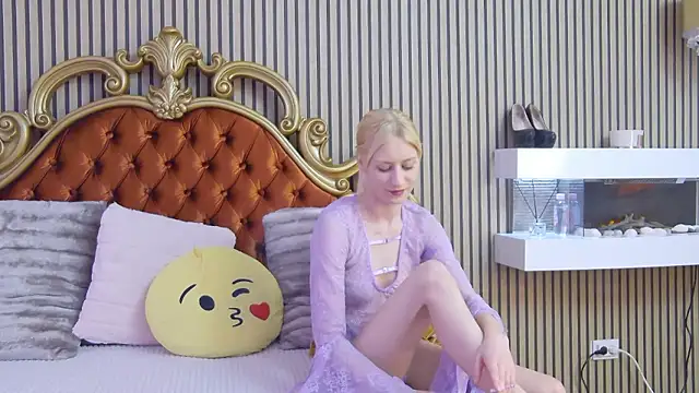 SiennaShapiro online show from 01/17/26, 02:22