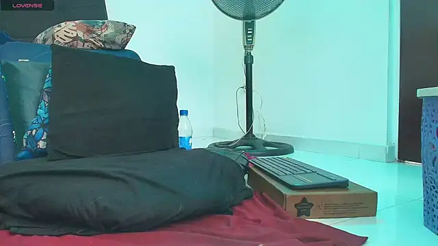 abigail curvy online show from 02/20/25, 04:36