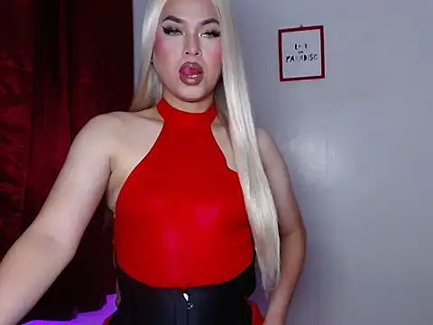 Snapshot of MistressLuna1 chatting on 10/27/25, 07:07 MistressLuna1 online show from 10/27/25, 07:07