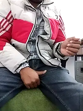 Snapshot of Theplesure007 chatting on 03/03/25, 07:54 Theplesure007 online show from 03/03/25, 07:54