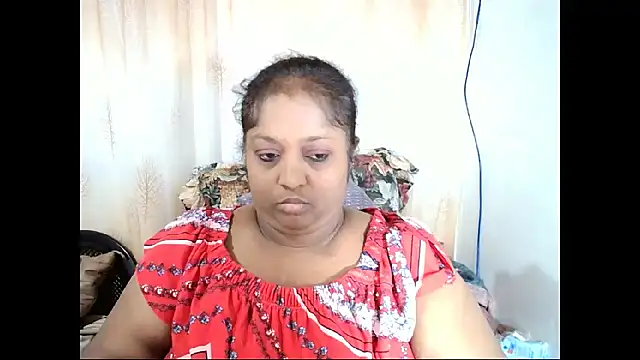 Snapshot of Indiantasha chatting on 02/18/25, 04:16 Indiantasha online show from 02/18/25, 04:16