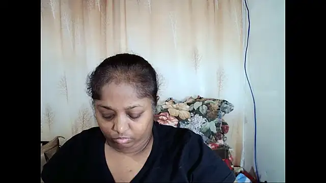 Snapshot of Indiantasha chatting on 03/21/25, 04:18 Indiantasha online show from 03/21/25, 04:18