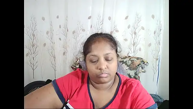 Snapshot of Indiantasha chatting on 09/13/25, 04:29 Indiantasha online show from 09/13/25, 04:29