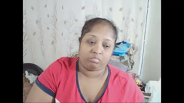 Snapshot of Indiantasha chatting on 10/10/25, 04:50 Indiantasha online show from 10/10/25, 04:50