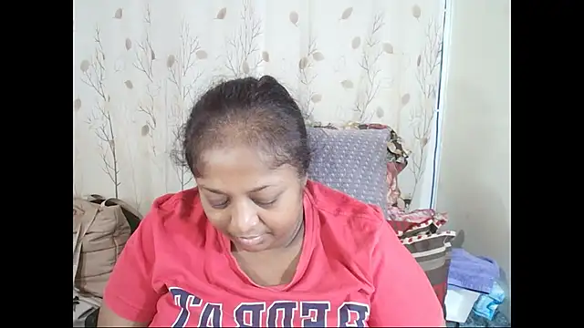 Snapshot of Indiantasha chatting on 06/29/26, 04:18 Indiantasha online show from 06/29/26, 04:18
