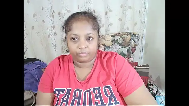 Snapshot of Indiantasha chatting on 07/10/26, 04:09 Indiantasha online show from 07/10/26, 04:09